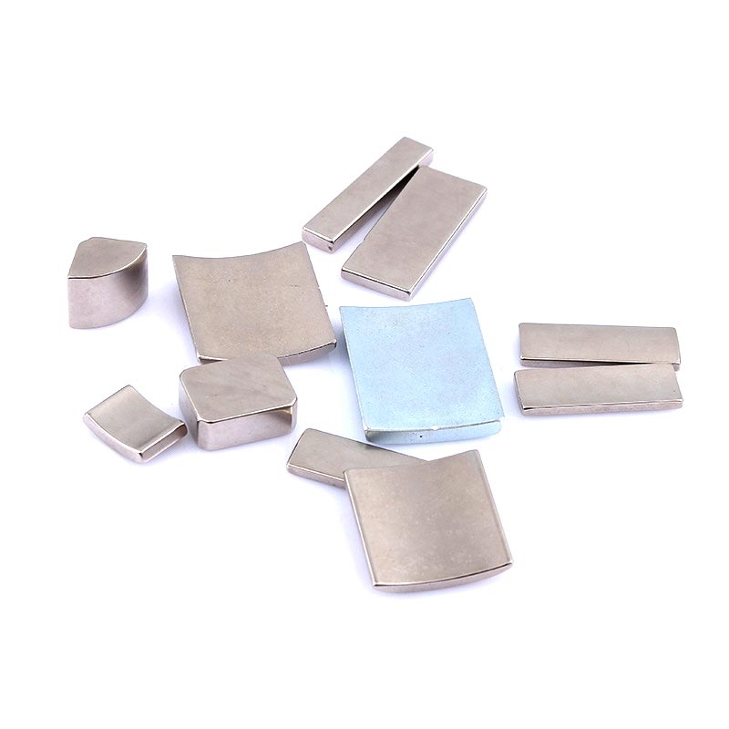 ما هو المغناطيس القوسي ولماذا هو ضروري في التطبيقات الحديثة؟