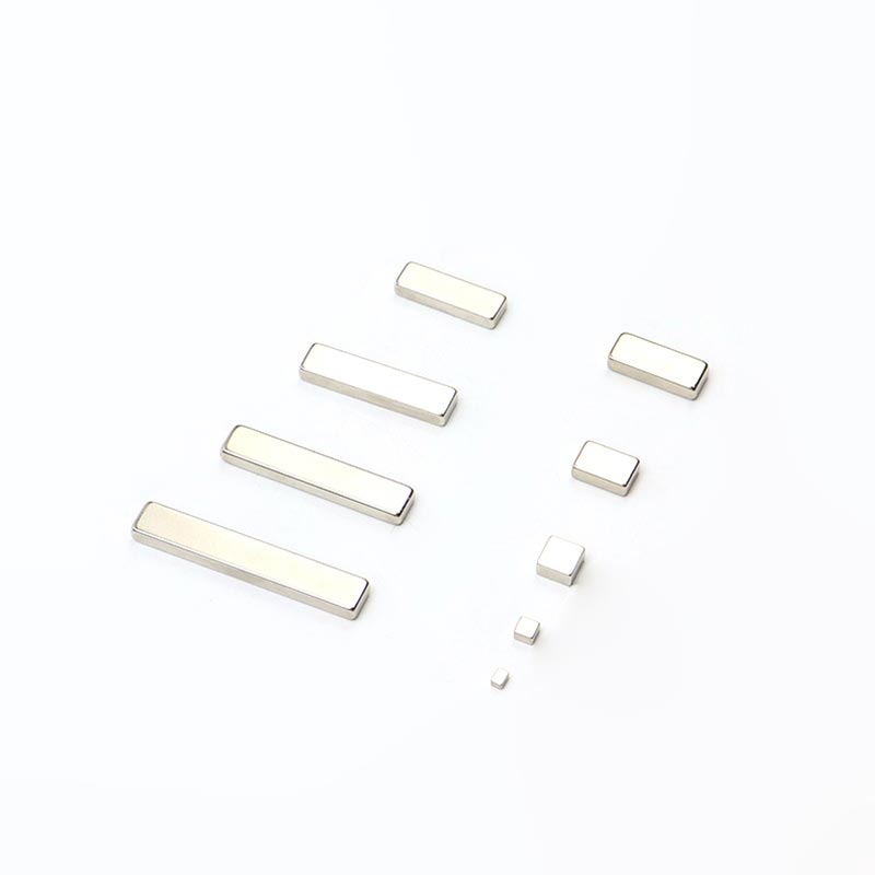 شريط المغناطيس